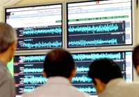 Động đất Indonesia gây cảnh báo sóng thần  